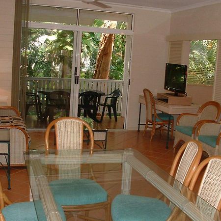 Palm Cove Tropic Apartments Екстериор снимка