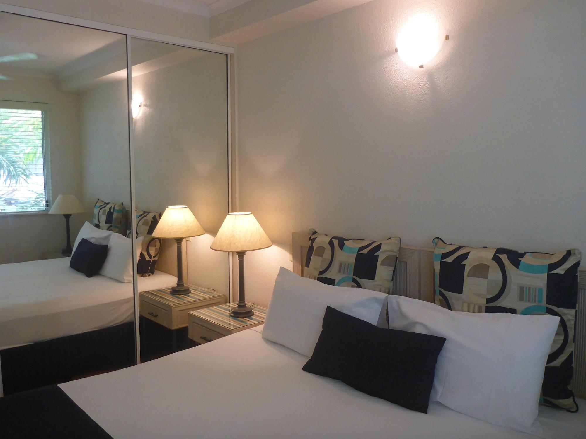 Palm Cove Tropic Apartments Екстериор снимка